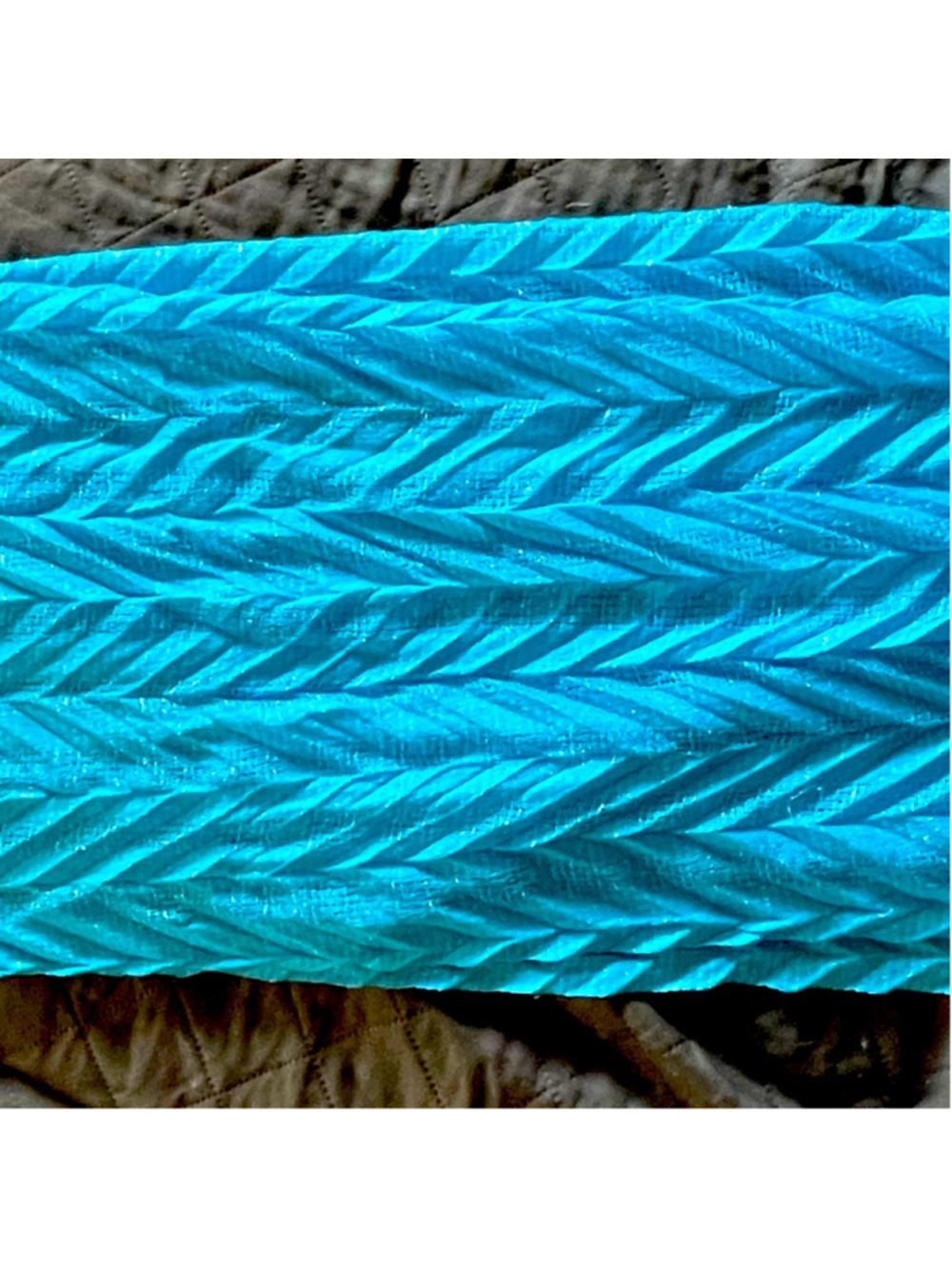 Beautiful Scarf, excellent condition
